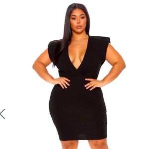 Dress 👗 with shoulder pad 💕